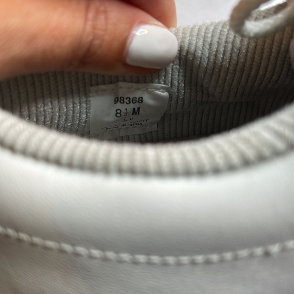 Footjoy Softjoy 98368 Wingtip White Spike Golf Shoes Women’s - Picture 7 of 7